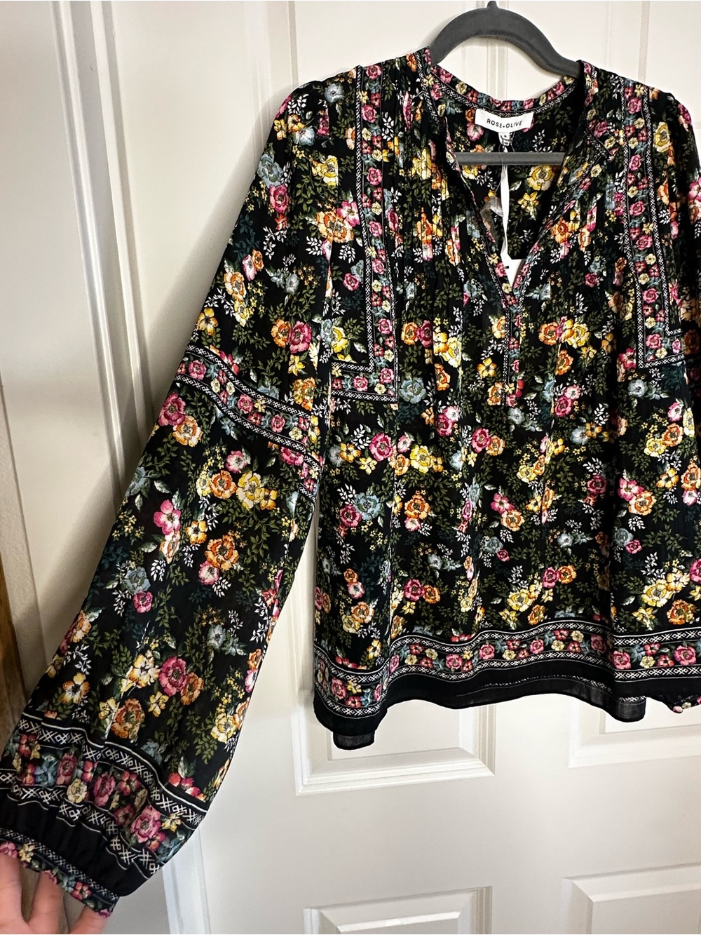 Rose & Olive Black Floral Boho Tunic Peasant Blouse - Picture 5 of 10